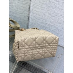 Dior Toujours Medium Bag in Beige Macrocannage Calfskin 116