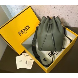 Fendi Small Mon Tresor Bucket Bag In Green Calfskin 774