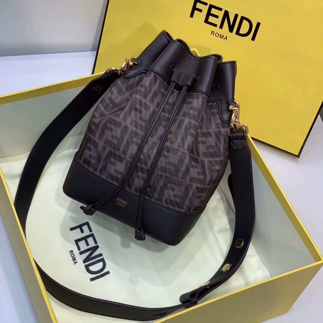 Fendi Mon Tresor Small Bucket Bag In Tech Mesh 139