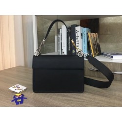 Fendi Kan I F Shoulder Bag In Black Calfskin 587