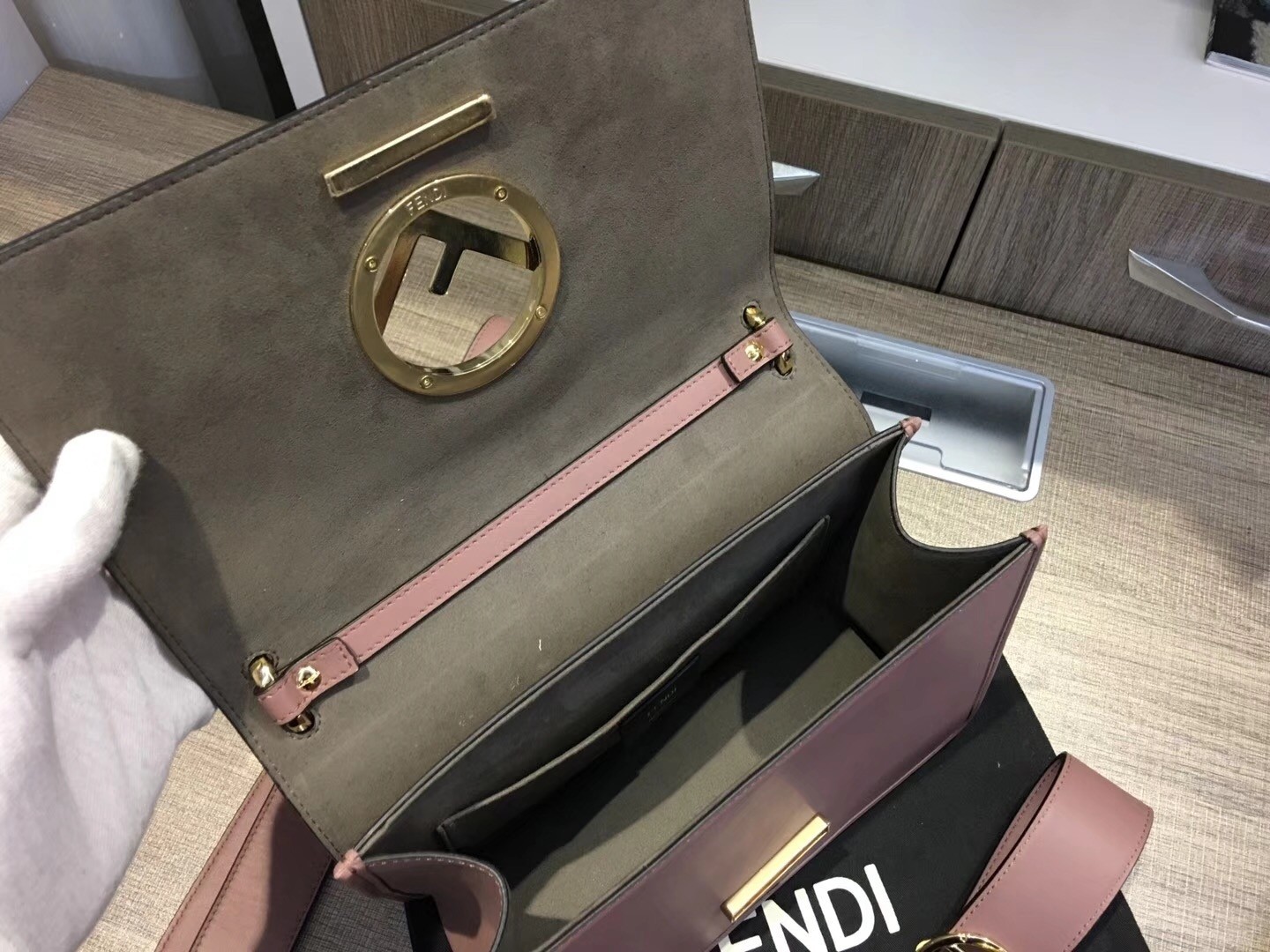 Fendi Kan I F Shoulder Bag In Pink Calfskin 612