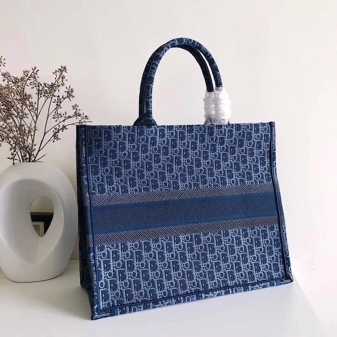 Dior Book Tote Bag In Denim Blue Oblique Canvas 802