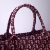 Dior Book Tote Bag In Bordeaux Oblique Canvas 839