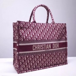 Dior Book Tote Bag In Bordeaux Oblique Canvas 839