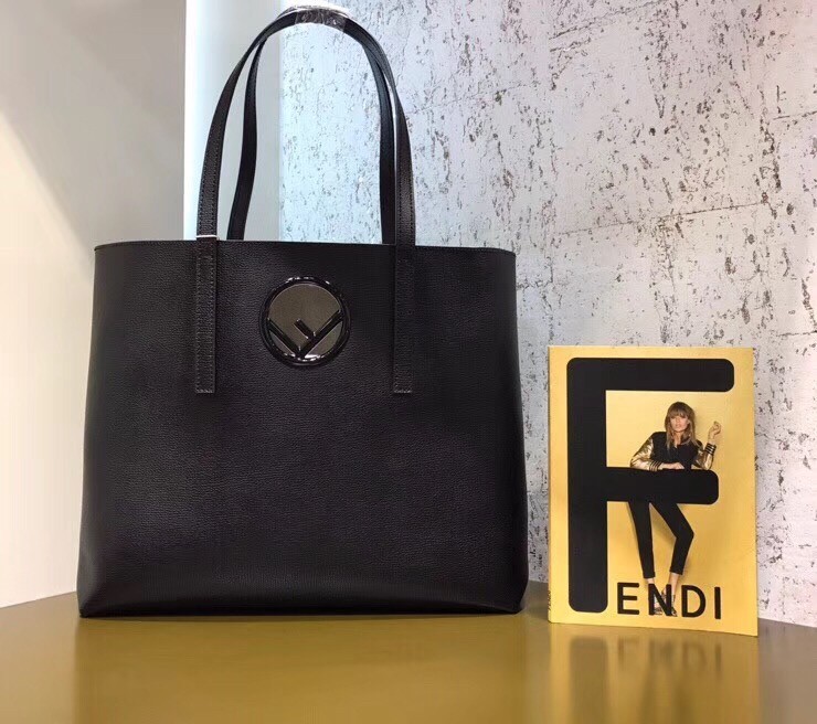 Fendi Black Leather Logo Shopper Bag 764