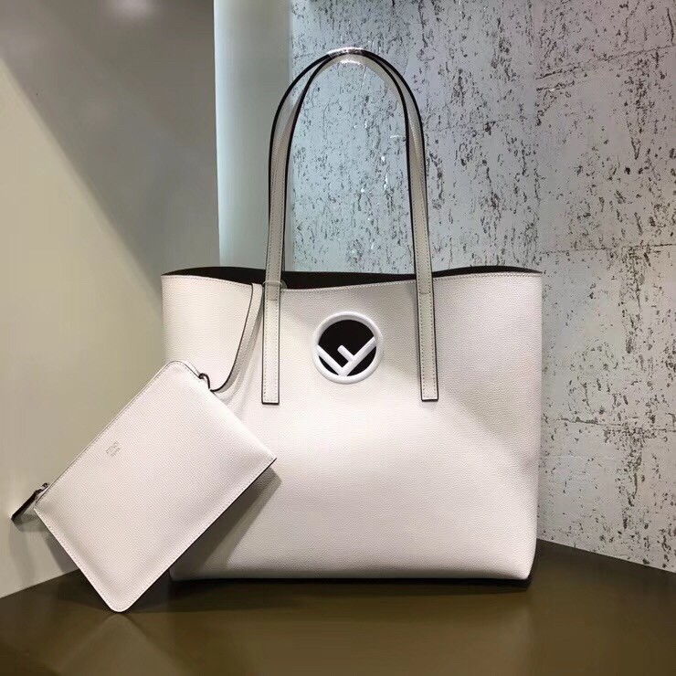 Fendi White Leather Logo Shopper Bag 936