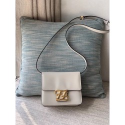 Fendi Karligraphy Bag In White Patent Leather 002