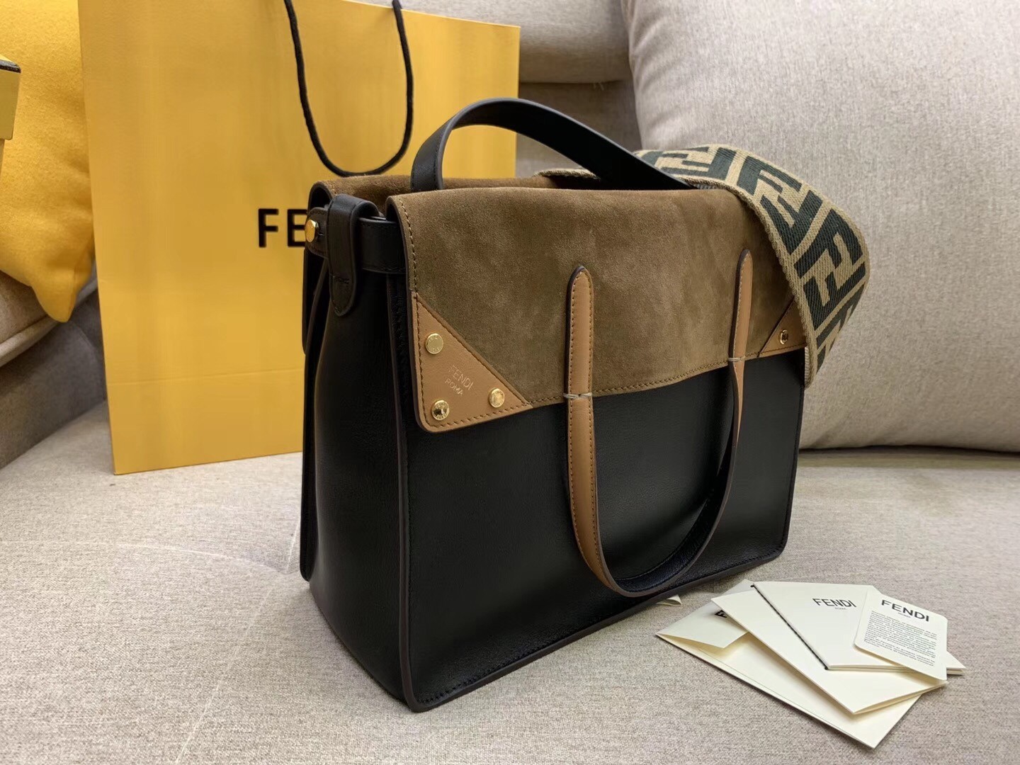 Fendi Large Flip Tote Bag In Black Calfskin 285