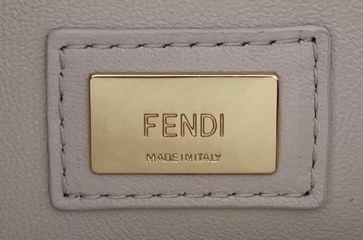 Fendi Peekaboo Medium White Bag With Tan Handle 298