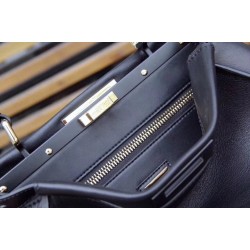        Fendi Peekaboo Medium Bag In Black Calfskin 234