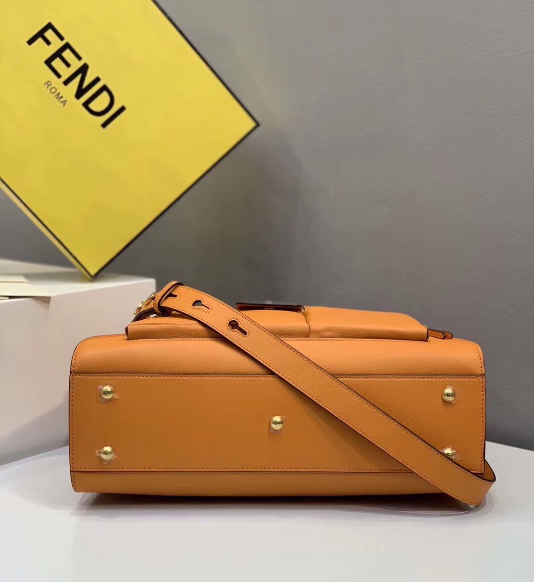 Fendi Peekaboo Pocket Medium Bag In Orange Calfskin 203