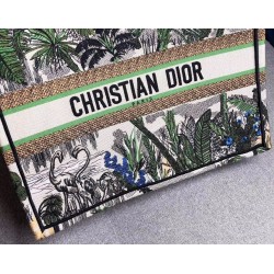 Dior Book Tote Bag In Green Toile De Jouy Tropicalia 939