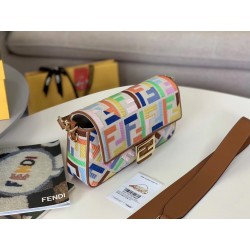 Fendi Baguette Medium Bag In Multicolour Canvas 294