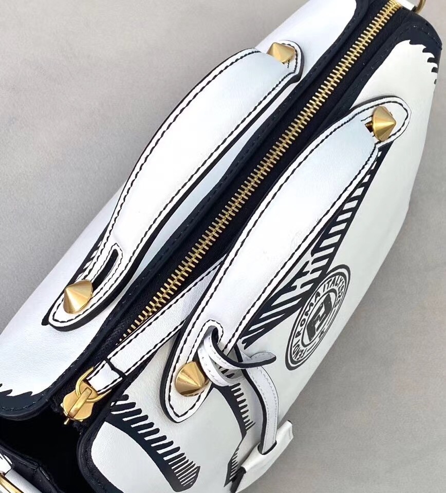 Fendi By The Way Medium Bag In White Printed Leather  674